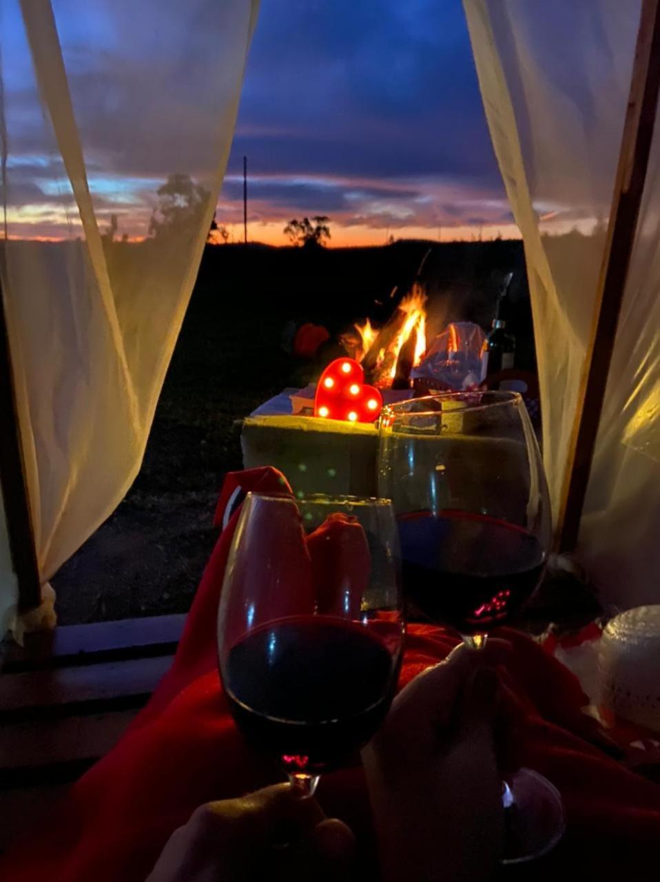 Pousada Romantica - Sitio Buraco Fundo Vale Verde  Екстериор снимка